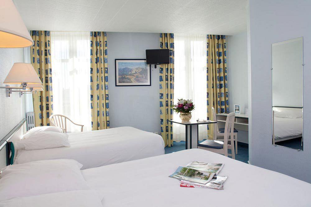 Hotel Suzane Angers Luaran gambar
