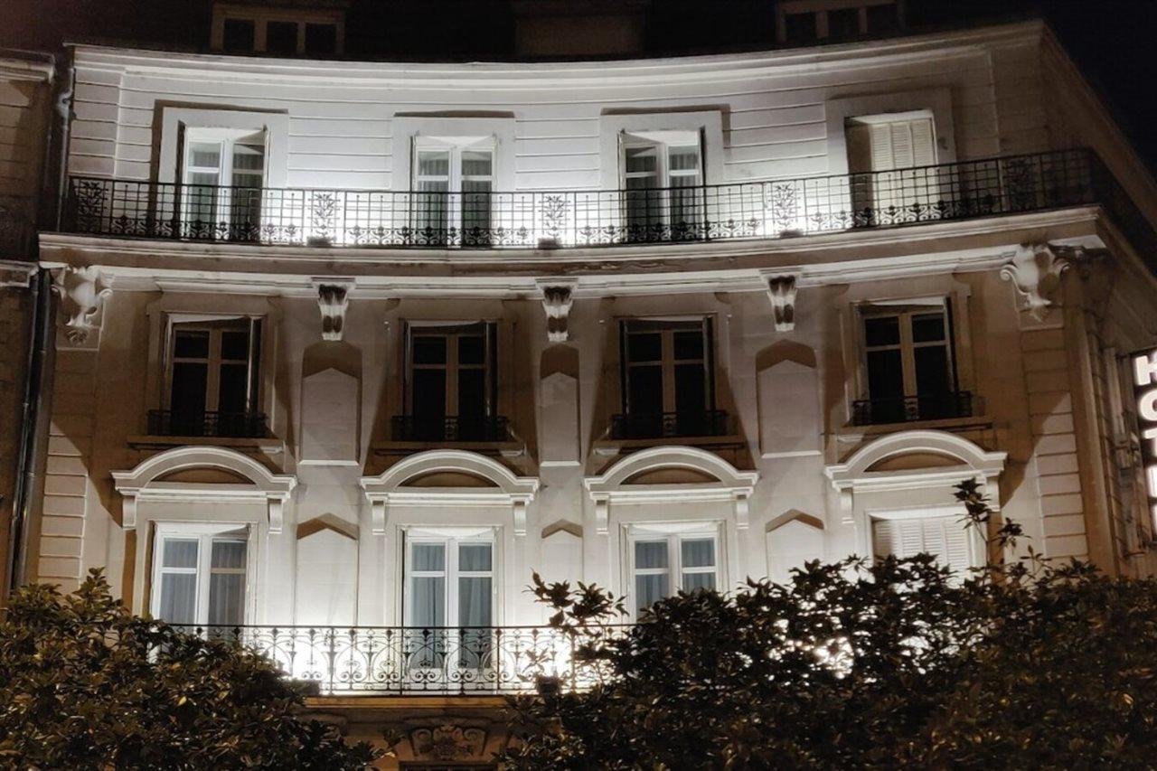 Hotel Suzane Angers Luaran gambar