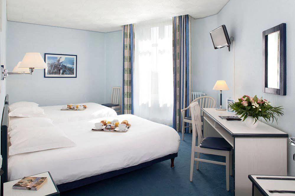 Hotel Suzane Angers Luaran gambar